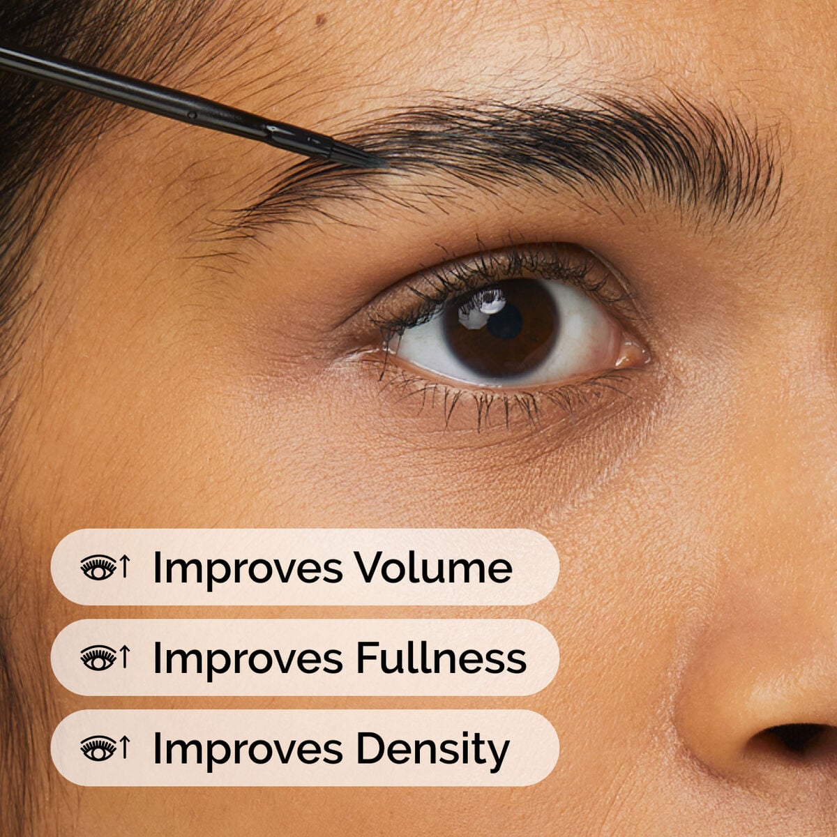 multi-peptide-lash-and-brow-serum-t3 ord-multi-peptide-lash-brow-model-application-with-benefits.jpg
